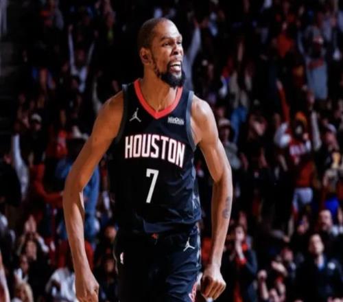 法国队史上,最佳射手吉,鲁荣膺致敬,新葡京,新葡京app,新葡京娱乐,新普京赌场